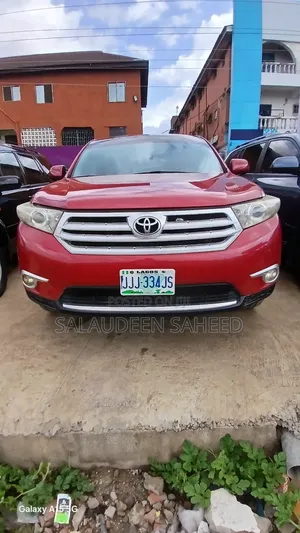 Toyota Highlander Limited 2012 Red