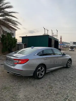 Honda Accord 2019 Silver