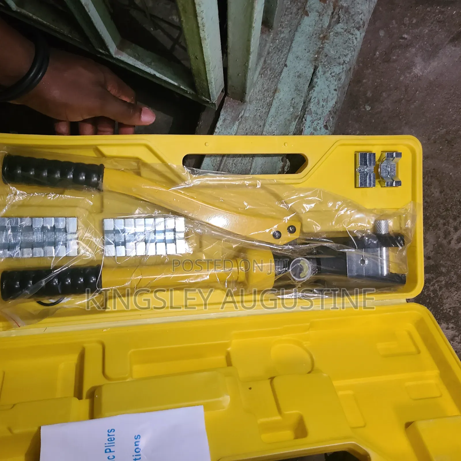 Hydraulic Cable Luck