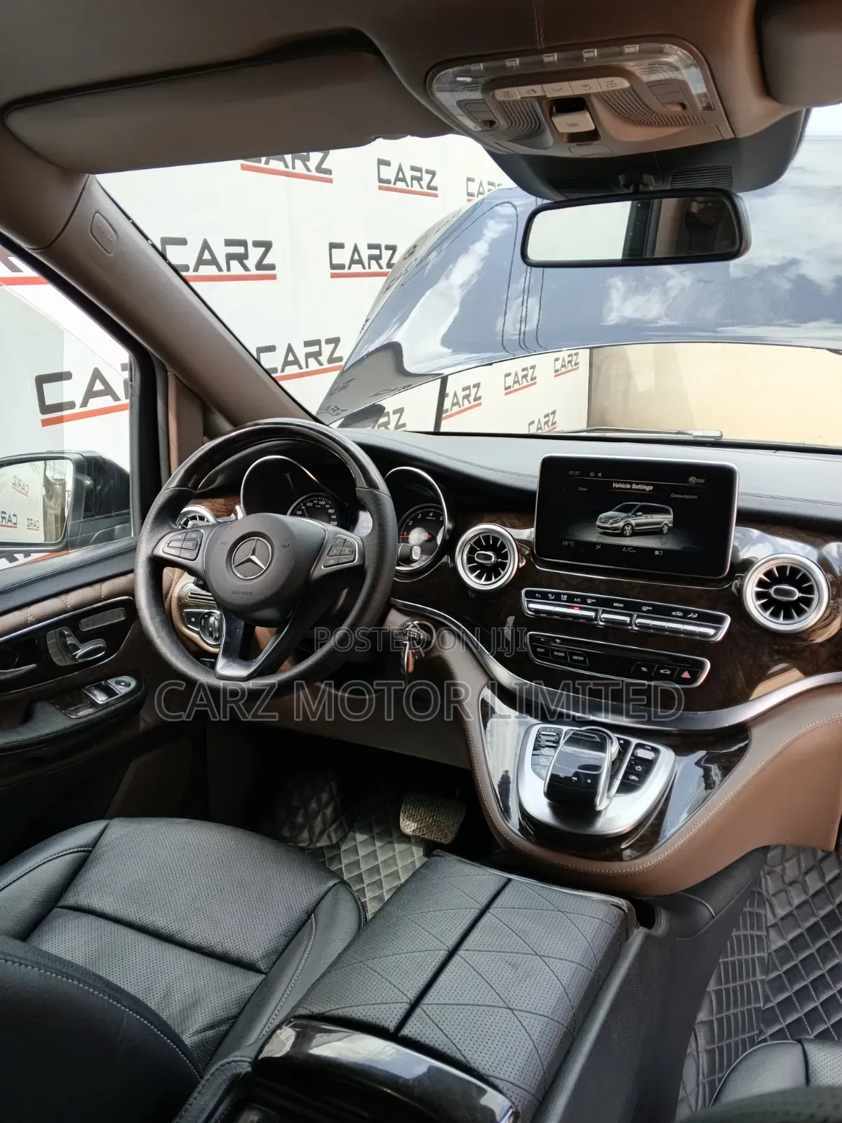 Mercedes-Benz V-Class 2017 Black