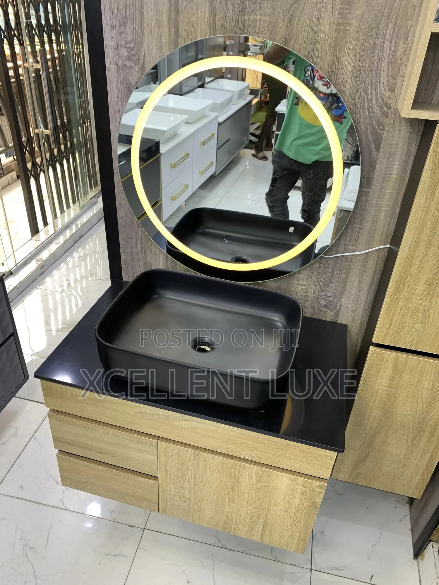 Cabinet Basin