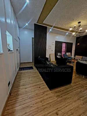 2bdrm Apartment in Lekki Phase 1 for rent