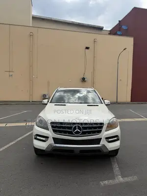 Mercedes-Benz M Class ML 350 4Matic 2013 White