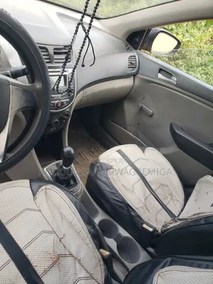 Hyundai Accent 2012 Black