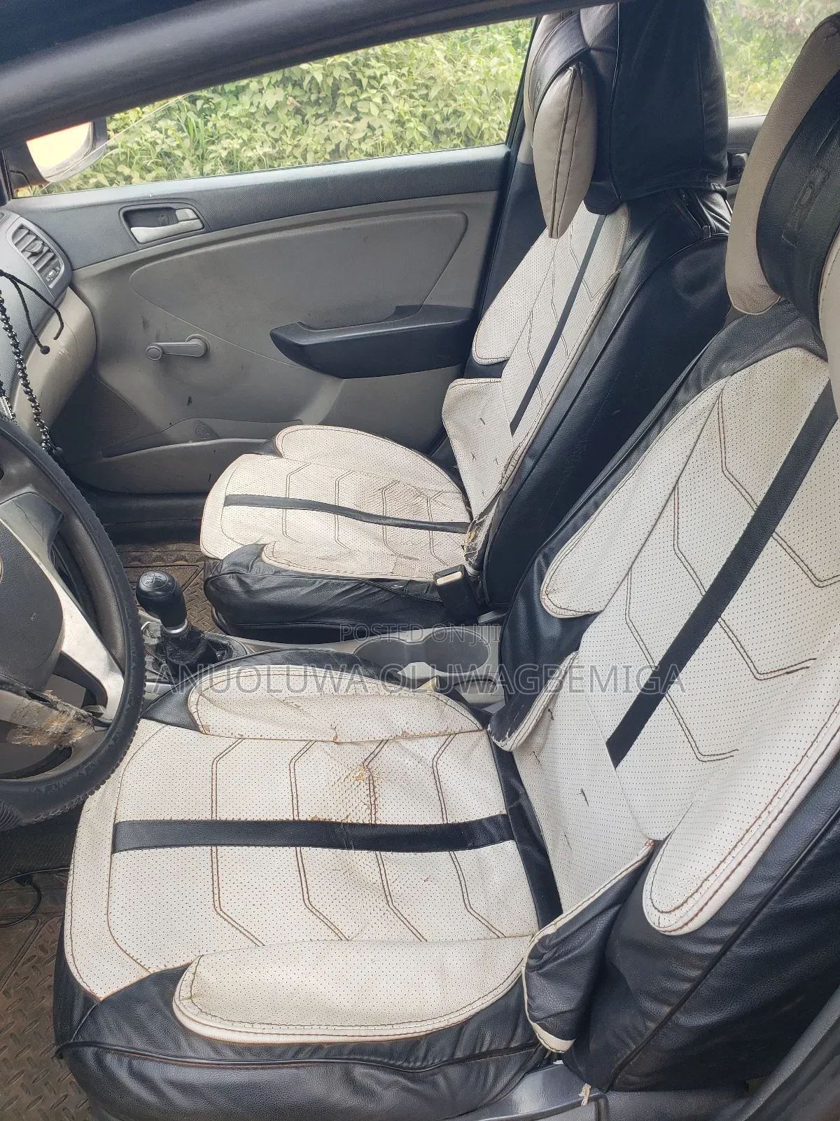 Hyundai Accent 2012 Black