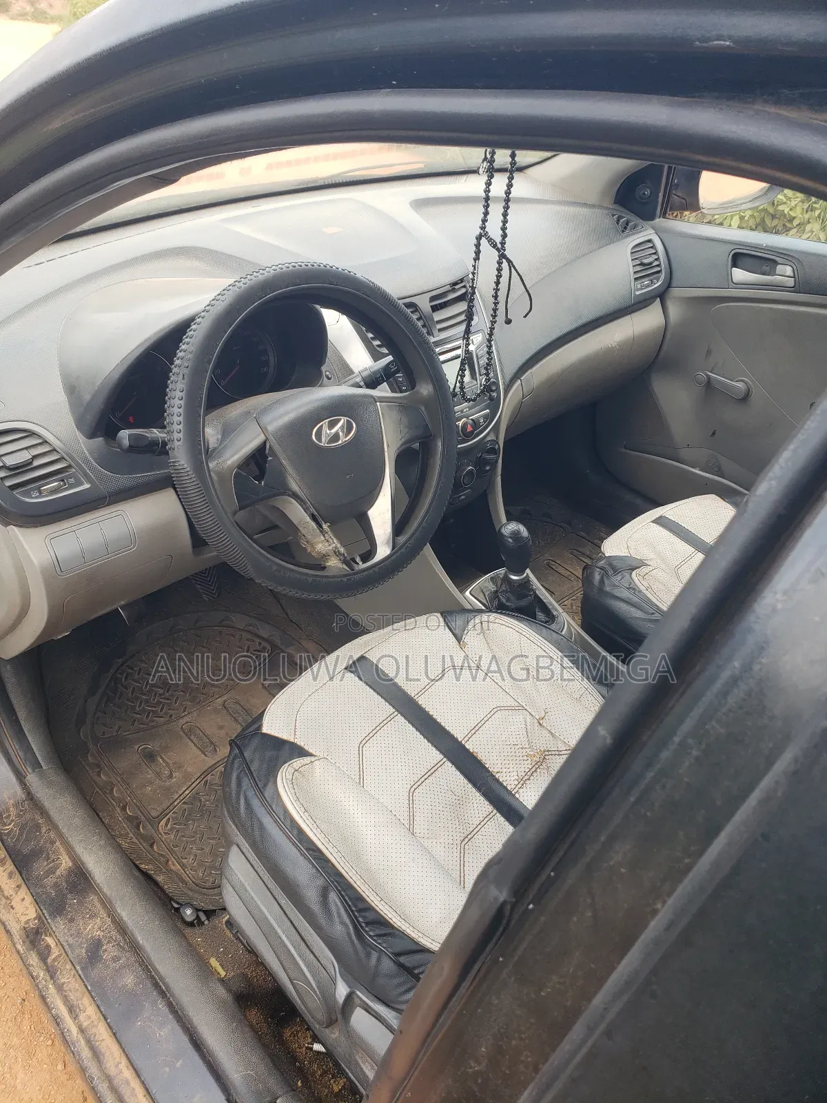 Hyundai Accent 2012 Black