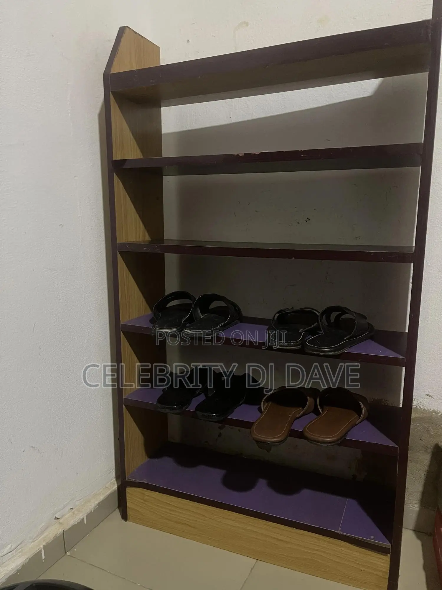 Shoe Rack (Wooden)
