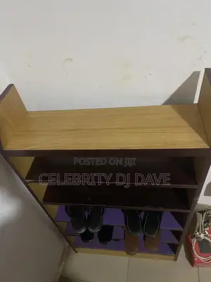 Shoe Rack (Wooden)