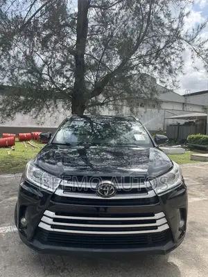 Toyota Highlander XLE 4x2 V6 (3.5L 6cyl 8A) 2018 Black