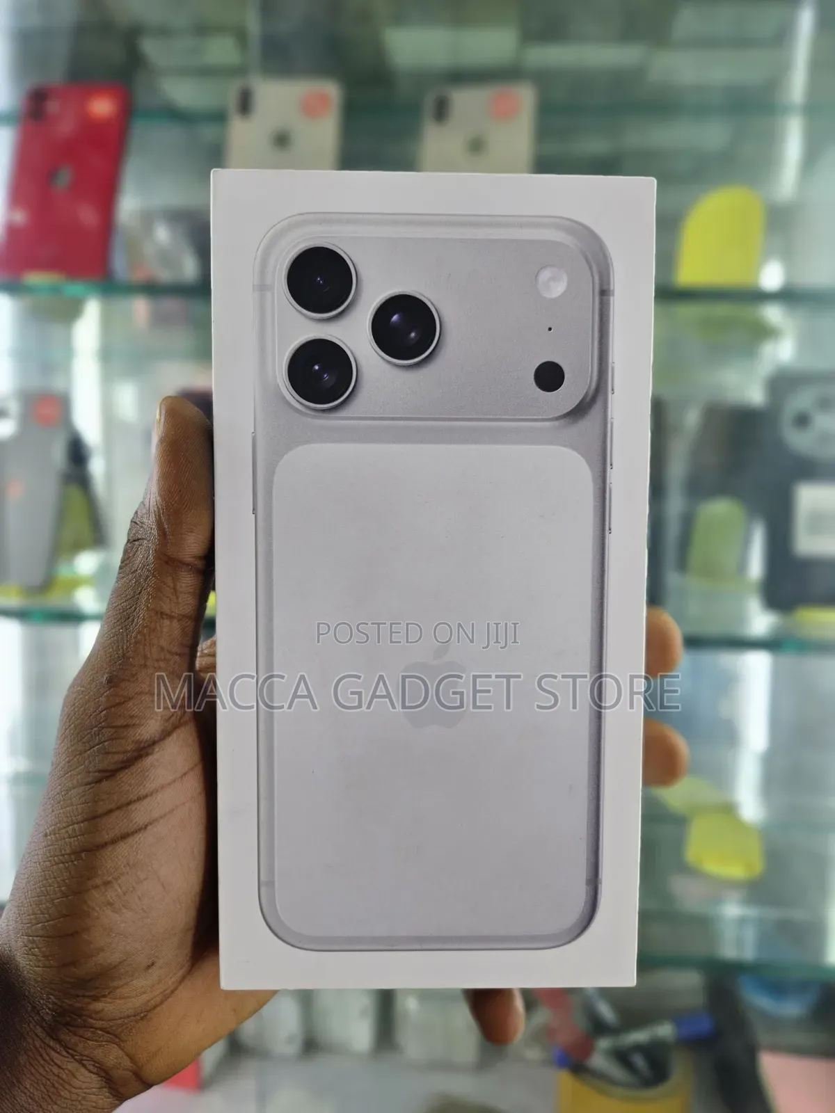 New Apple iPhone 17 Pro Max 256 GB White
