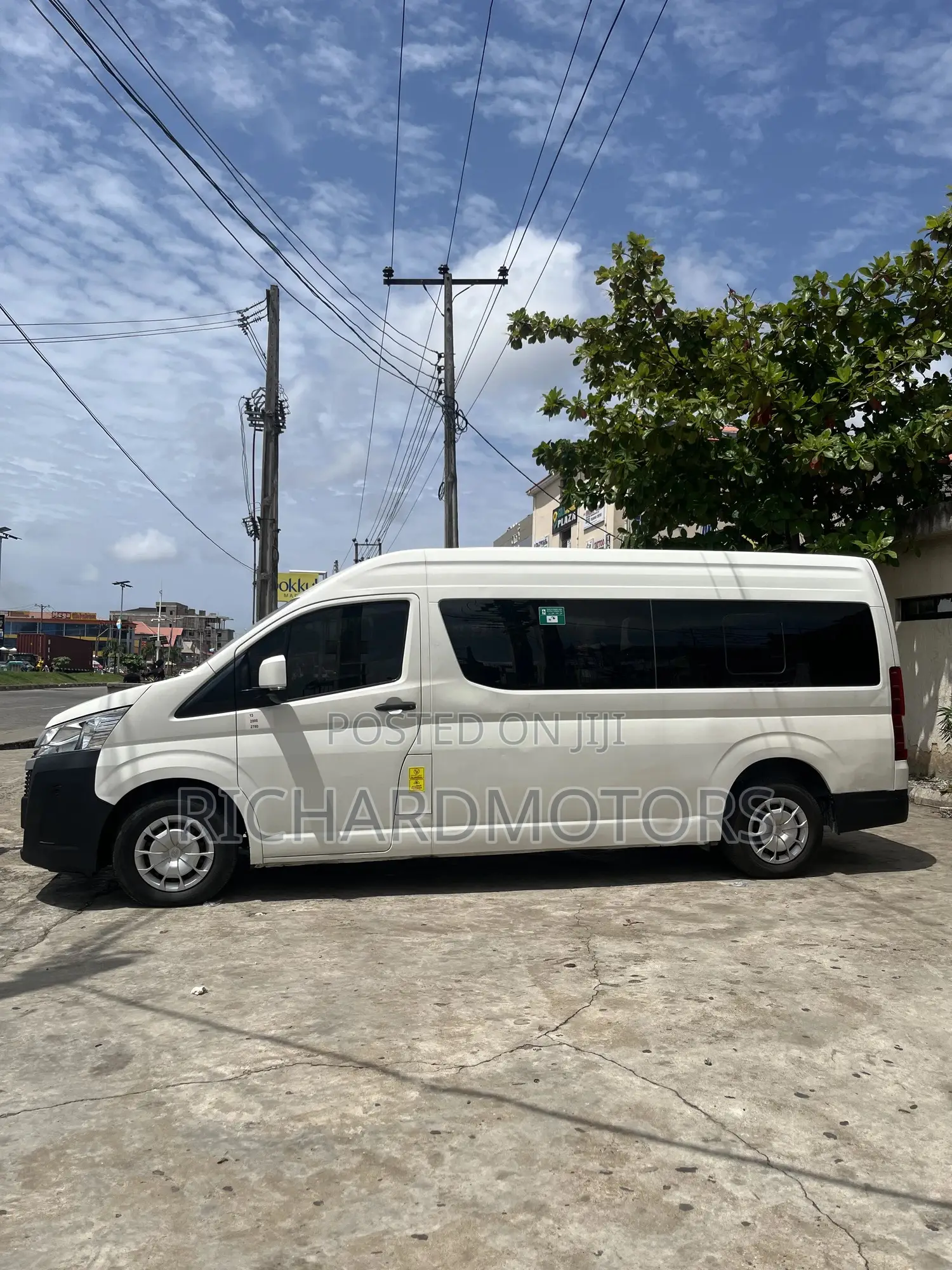 Toyota HiAce 2020 White