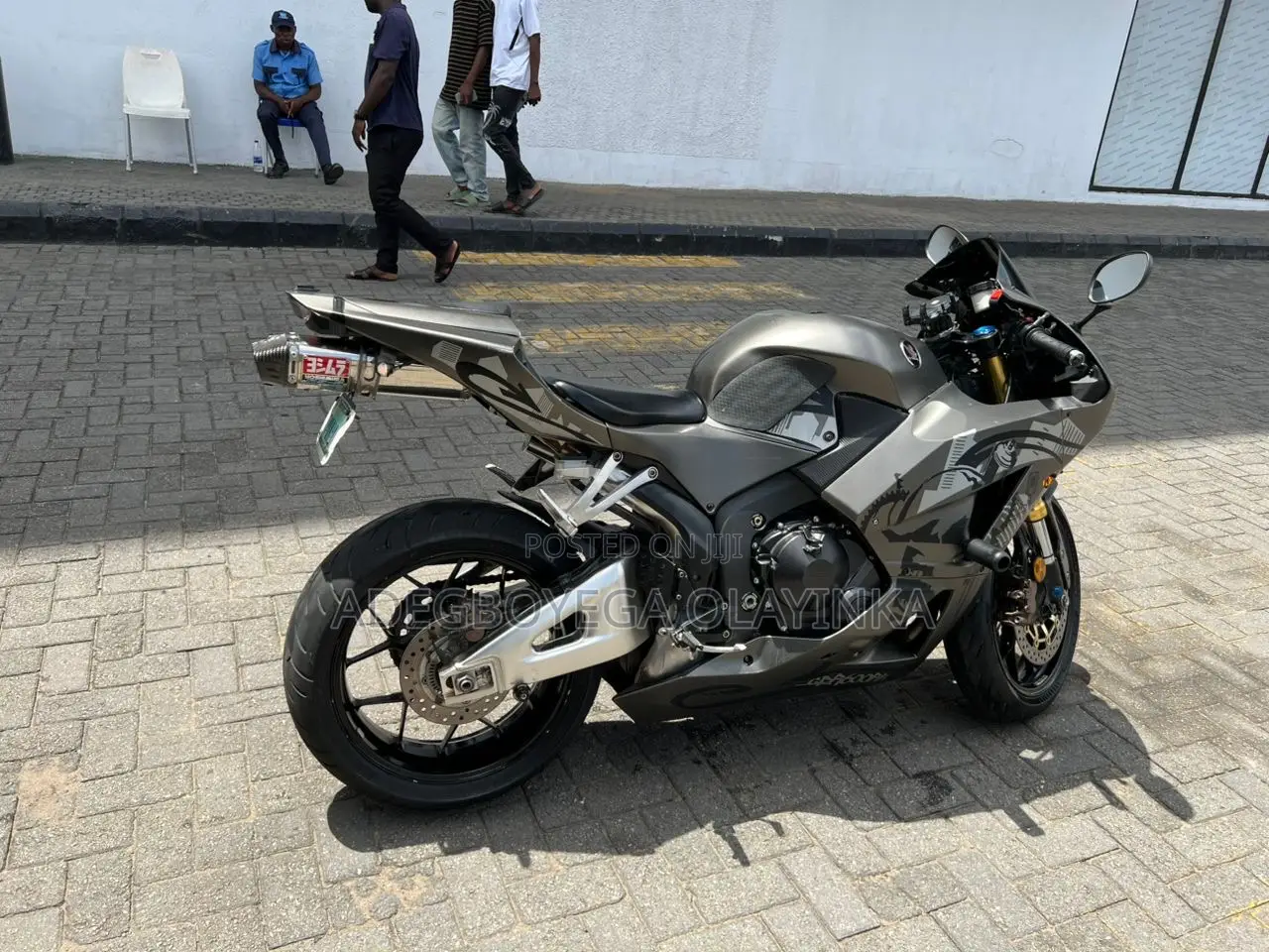 Honda 2017 Gray