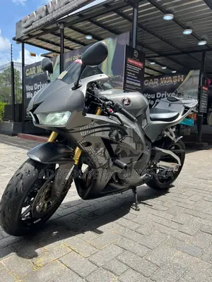 Honda 2017 Gray