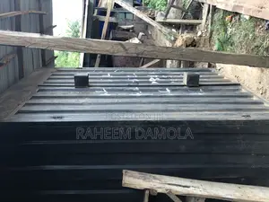 Container Shop Big Size 12/8 Very Strong Body Serious Buyer