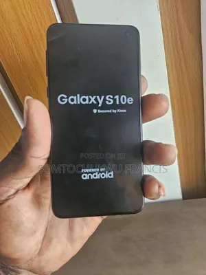 Samsung Galaxy S10e 128 GB Blue