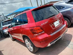 Mercedes-Benz GLK-Class 350 4MATIC 2014 Red