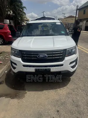 Ford Explorer 2018 White