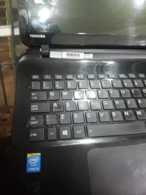 Laptop Toshiba Satellite L50 8GB Intel Core i5 HDD 500GB