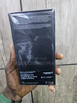 New Apple iPhone 12 Pro Max 256 GB Gold