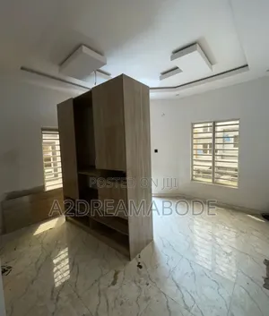 3bdrm Duplex in Opp. Omole Phase 1, Berger for rent