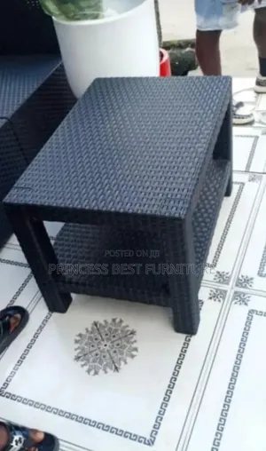 Potable Bar Table