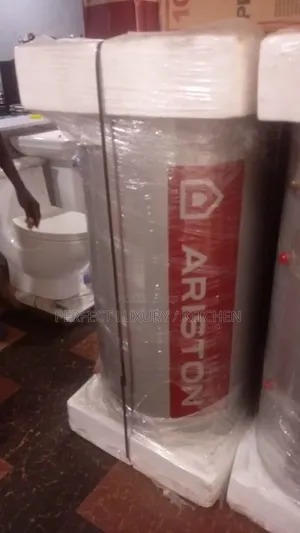 Quality 200 Liter Ariston Solar Water Heater.