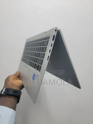 Laptop HP EliteBook 830 G8 16GB Intel Core i5 SSD 512GB