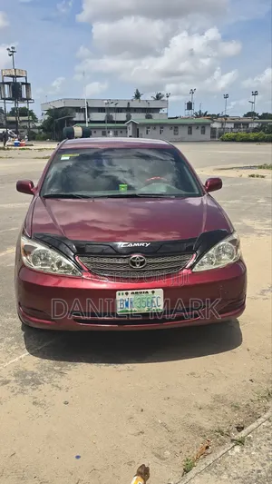 Toyota Camry LE 4dr Sedan (2.4L 4cyl 5M) 2003 Red