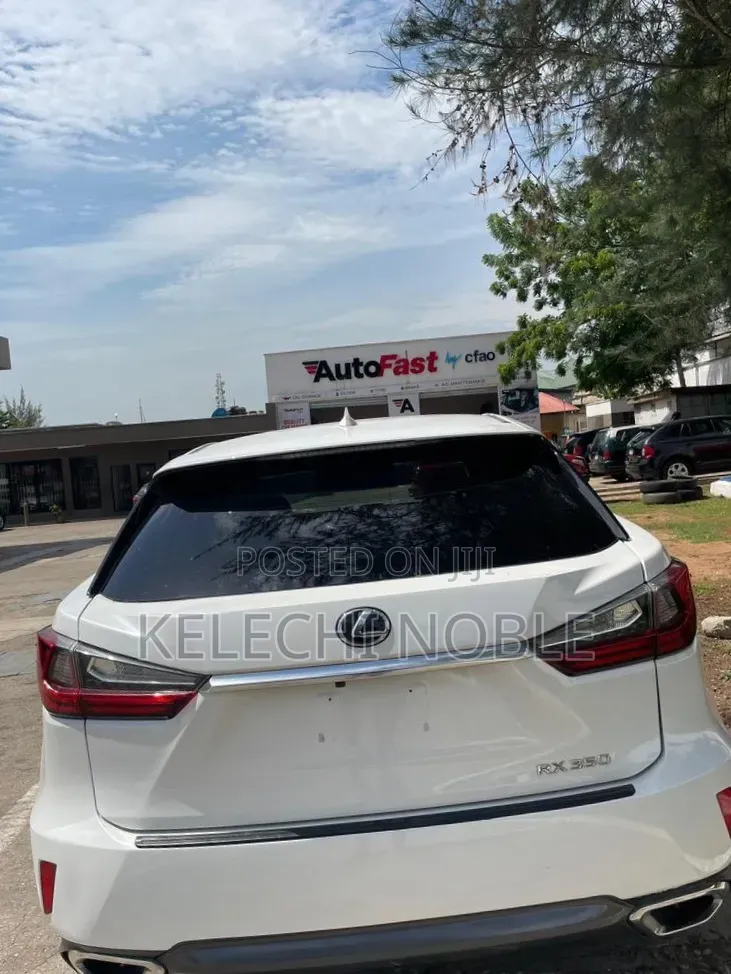 Lexus RX 350 AWD 2017 White
