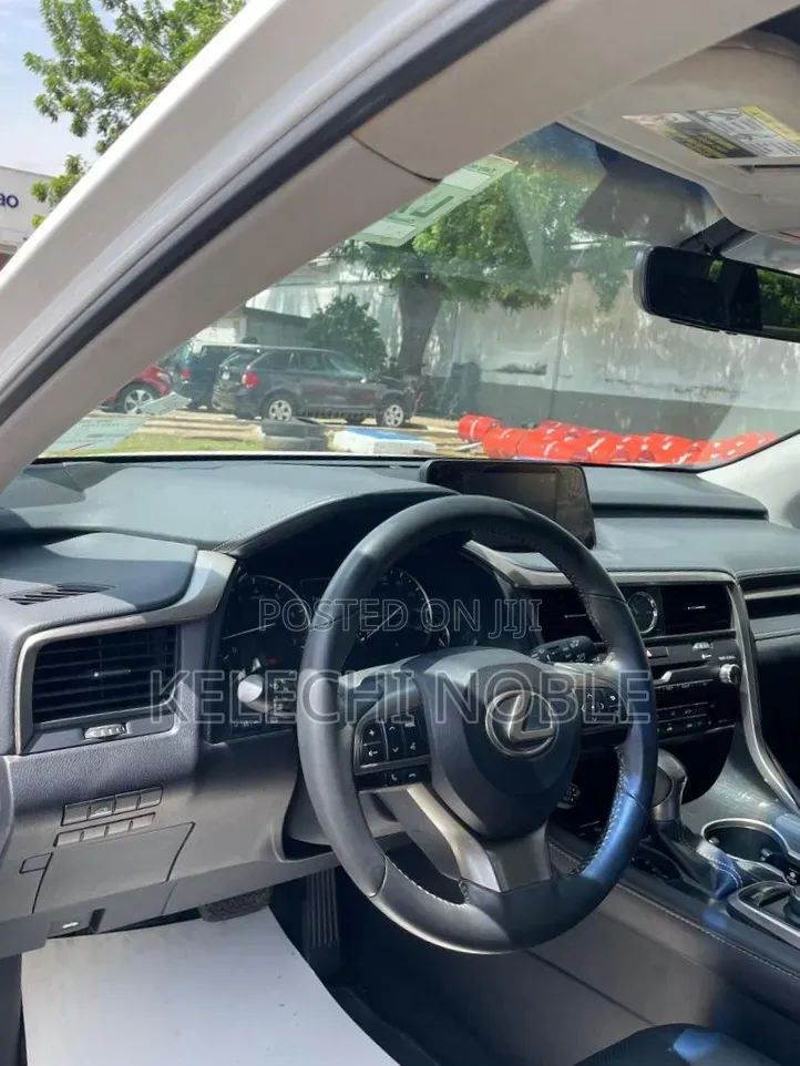 Lexus RX 350 AWD 2017 White