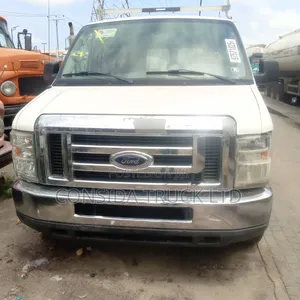 Ford E350 1998 White