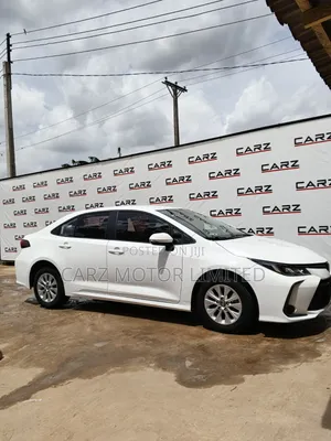 Toyota Corolla 2023 White