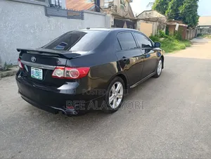 Toyota Corolla S Special Edition 4dr Sedan (1.8L 4cyl 4A) 2013 Black