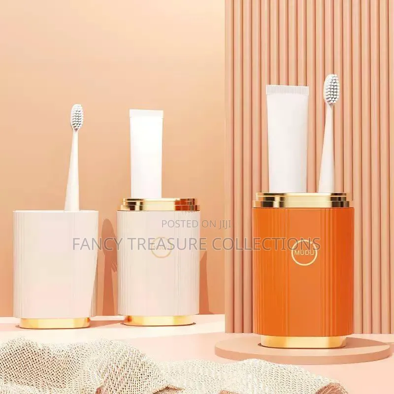 Toothbrush Container