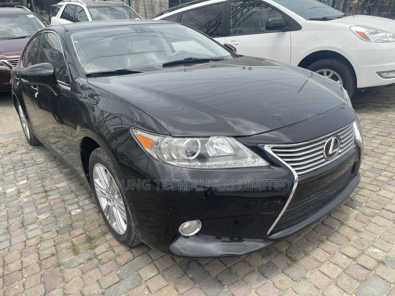 Lexus ES 2016 Black