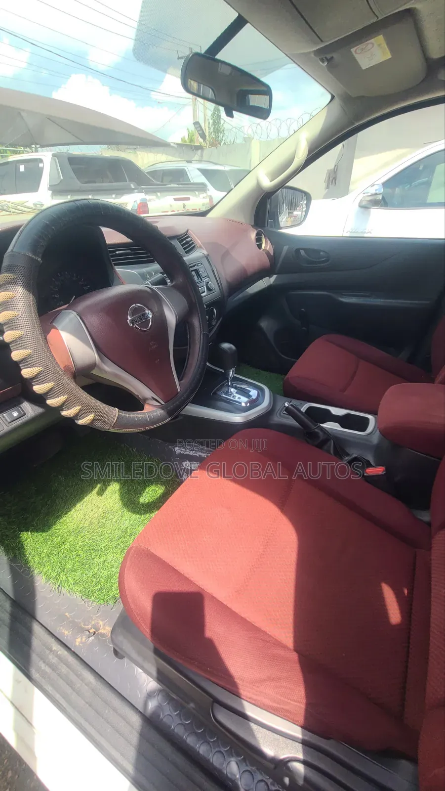 Nissan Navara 2018 White