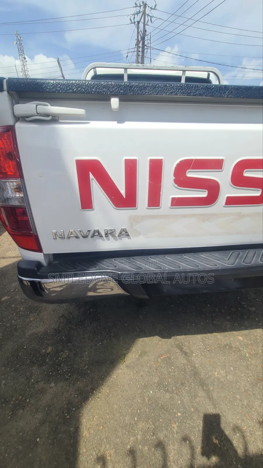 Nissan Navara 2018 White