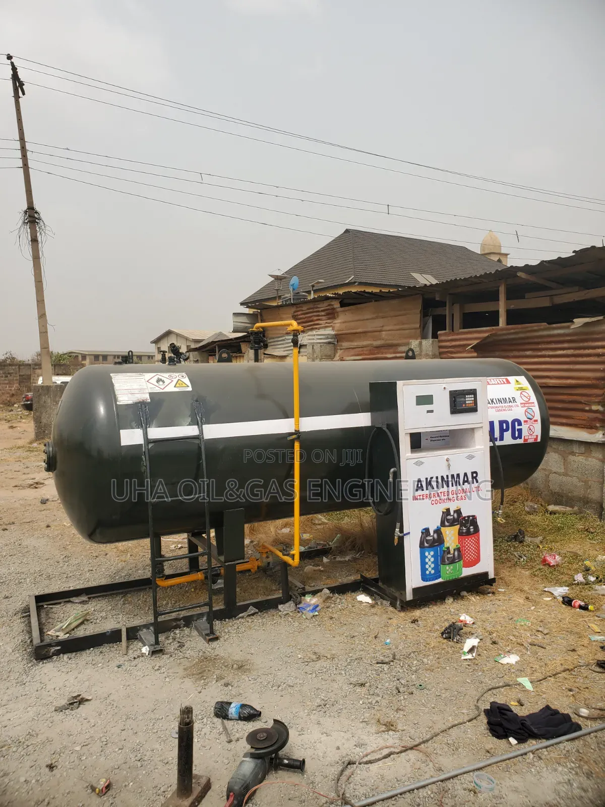 2.5 Tons Gas Tank and Dispenser