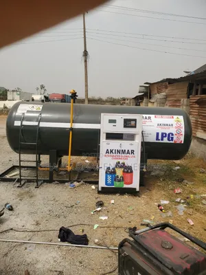 2.5 Tons Gas Tank and Dispenser