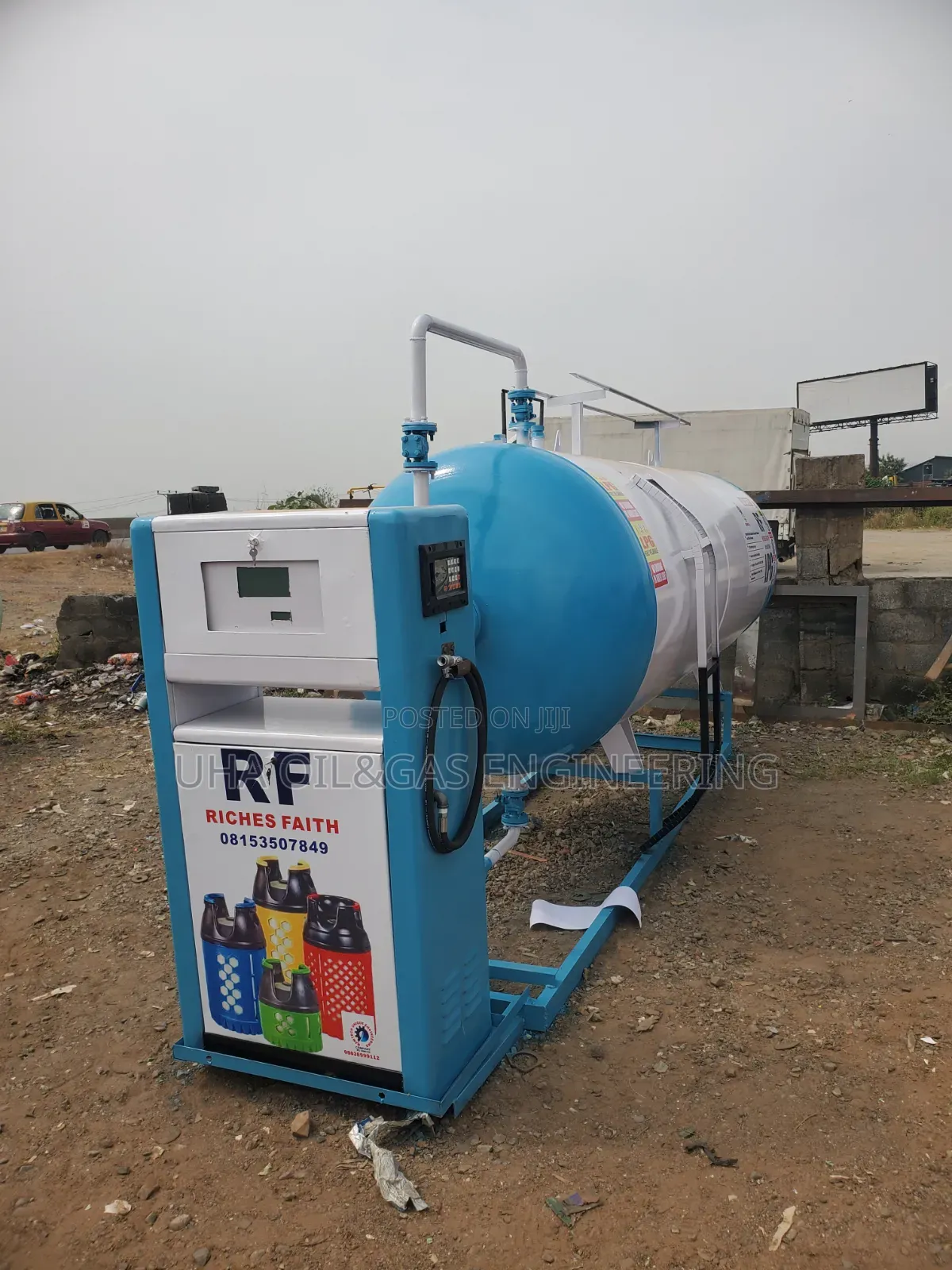 2.5 Tons Gas Tank and Dispenser