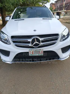 Mercedes-Benz GLE-Class 2018 White
