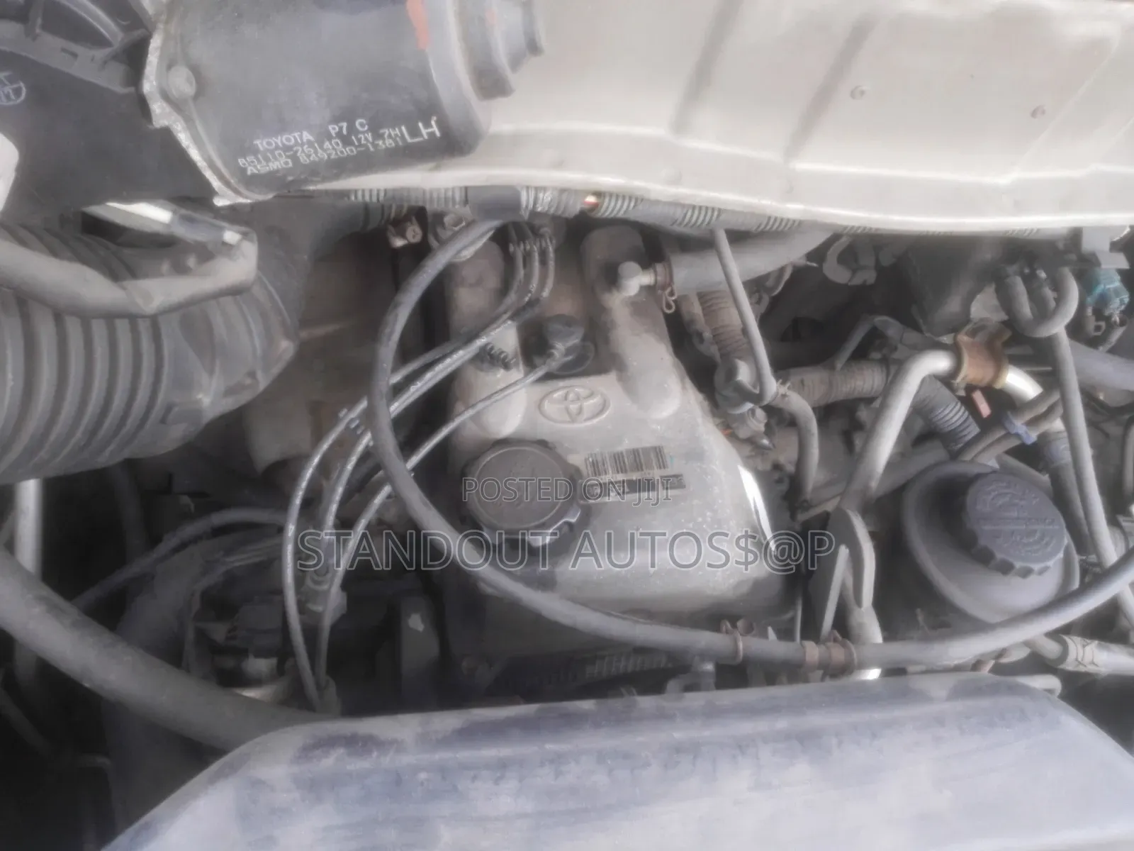 Toyota HiAce 2006 Silver