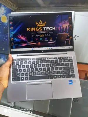 Laptop HP ZBook Firefly G8 16GB Intel Core i7 SSD 256GB