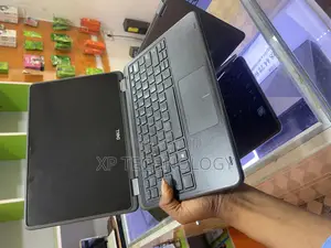 Laptop Dell Latitude 3189 4GB Intel SSD 128GB