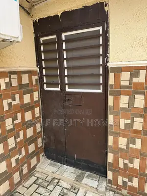 1bdrm Room & Parlour in Jahi for rent