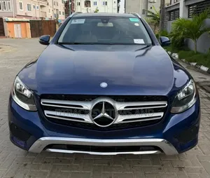 Mercedes-Benz GLC-Class 2017 Blue