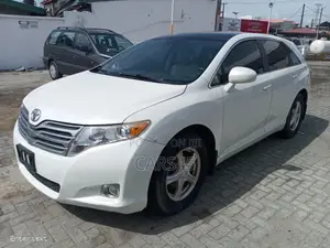 Toyota Venza 2011 White