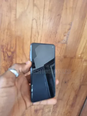 Samsung Galaxy S10e 128 GB Black