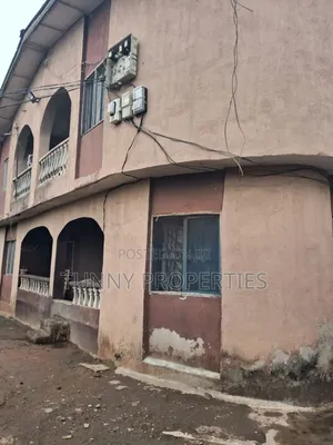 13bdrm Block of Flats in Mangoro for sale