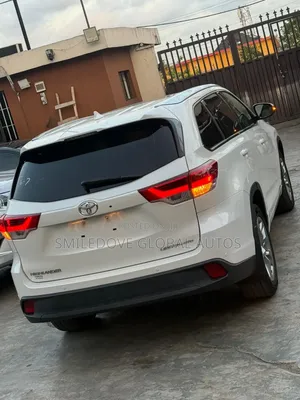 Toyota Highlander Limited V6 4x4 (3.5L 6cyl 6A) 2016 White